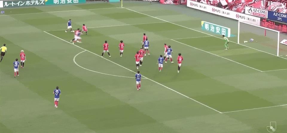 ⚽Báo cáo trận đấu J-League: Suwama Yukinari mắc sai lầm lớn và tặng quà, Savio và Danilo ghi bàn, Urawa Red Diamonds 3-1 Yokohama F. Marinos