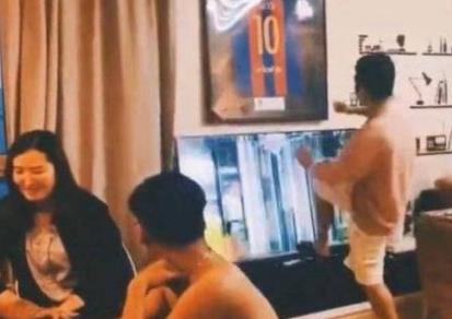 Vương Gia Nhĩ tiết lộ anh là fan của Shanghai Shenhua. Bạn có biết những ngôi sao này chơi cho đội nào không?
