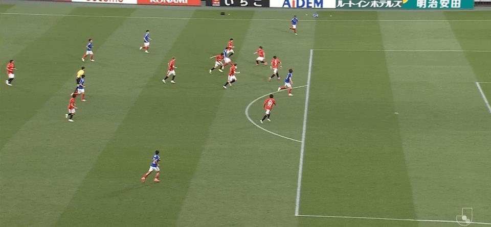 ⚽Báo cáo trận đấu J-League: Suwama Yukinari mắc sai lầm lớn và tặng quà, Savio và Danilo ghi bàn, Urawa Red Diamonds 3-1 Yokohama F. Marinos