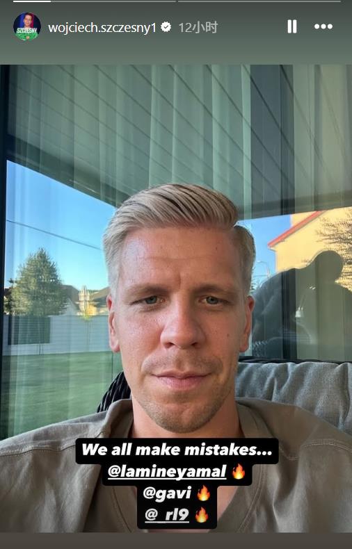Nó kéo dài chưa đến 12 giờ. Szczesny: Vợ tôi không thích tóc vàng nên tôi phải nhuộm lại.
