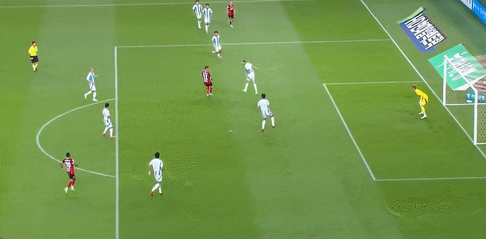 Han K là MVP của vòng này! Bàn thắng kỳ diệu của Lingard đã giúp Seoul chấm dứt chuỗi 23 trận thua của Ulsan