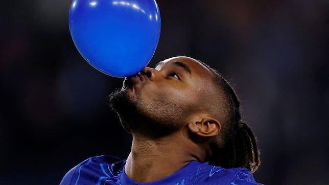 Mục tiêu doanh thu 400 triệu euro! AS: Chelsea chuẩn bị thanh lý một số cầu thủ Mục tiêu doanh thu 400 triệu euro! AS: Chelsea chuẩn bị thanh lý một số cầu thủ