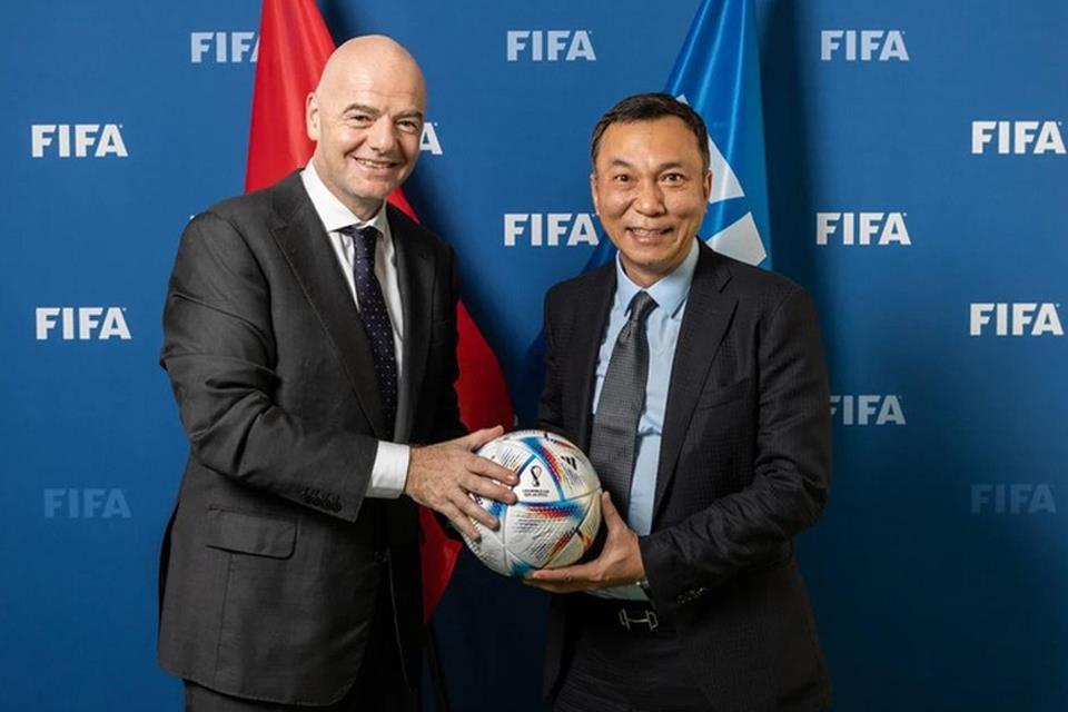 Bóng đá Việt Nam nhận lời chúc từ Chủ tịch FIFA 1