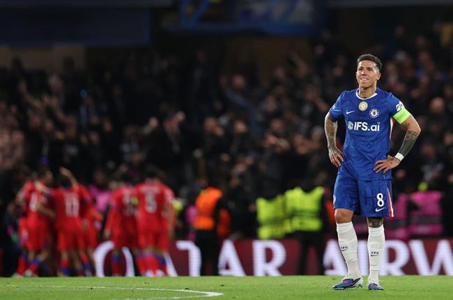 Chelsea thua 0-3 tren san nha truoc PSG.